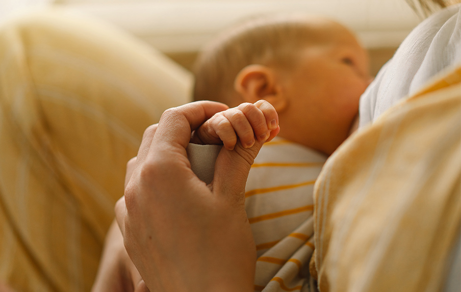 ízületi szoptatás a szoptatás kezelésével gyulladásgátló kenőcsök a kézízületekre